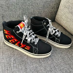 Heelys Flame Logo Sneakers 8